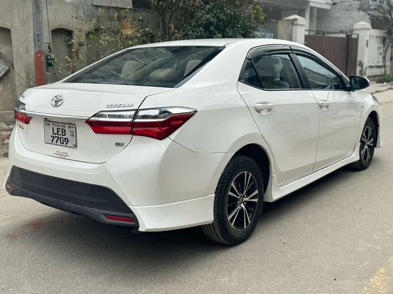 Toyota Corolla GLI 2020 4