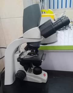 Microscope/Analyzer 0
