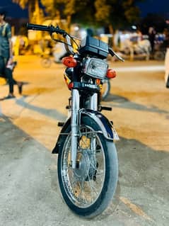 Honda CG 125 (Model 2021) 1,40,000 RS