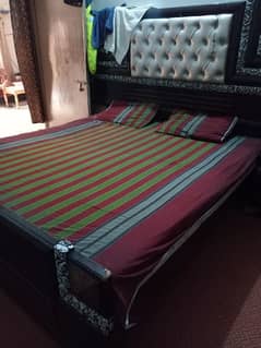 used but  fresh bed set