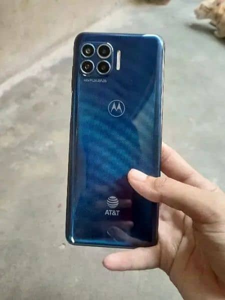 Motorola One 5G UW 0