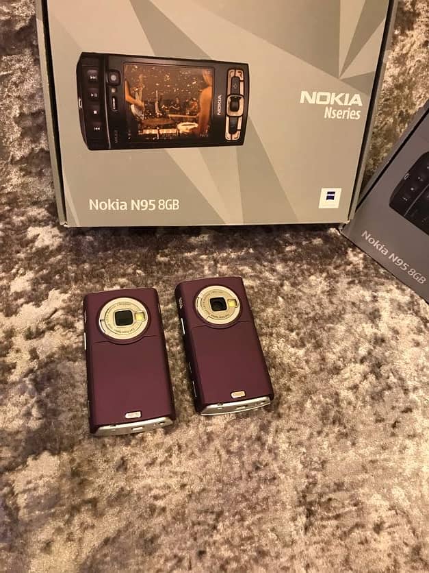 NOKIA N95 SLIDE PHONE PINPACK 6