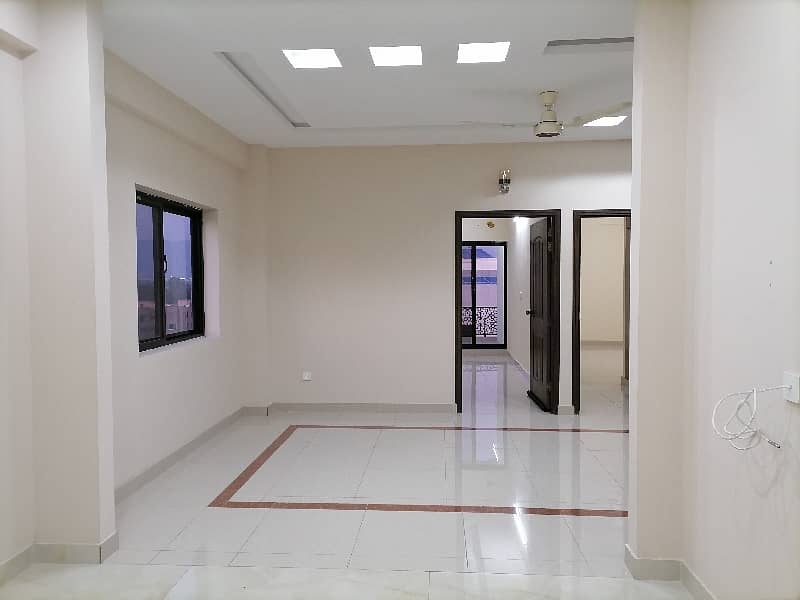 700 Square Feet Flat For rent In G-11/4 Islamabad 5
