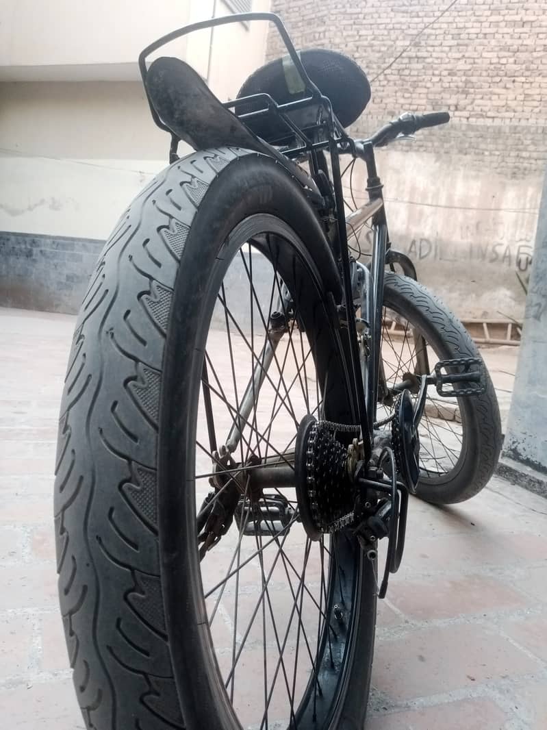 big tyre bicycle 1