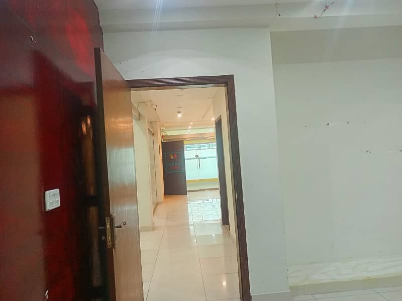 8 Marla Commercial 2nd Floor Ideal For Academy Available For Rent Phase 3 DHA 16