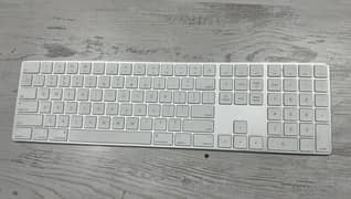 Apple Numeric keyboard magic 2