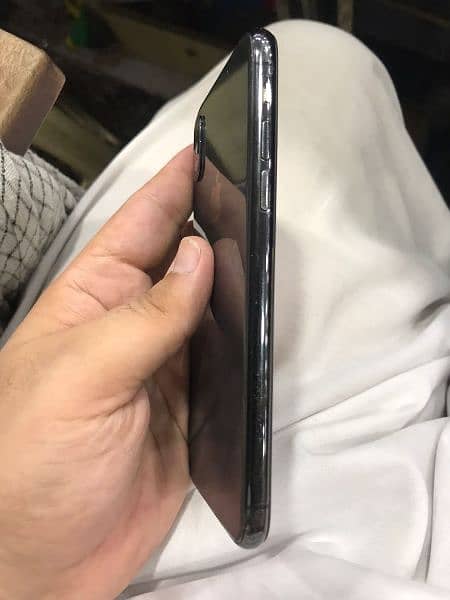 iPhone X 64gb pta approved 3