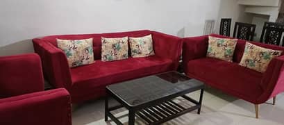 Sofa set with cushions