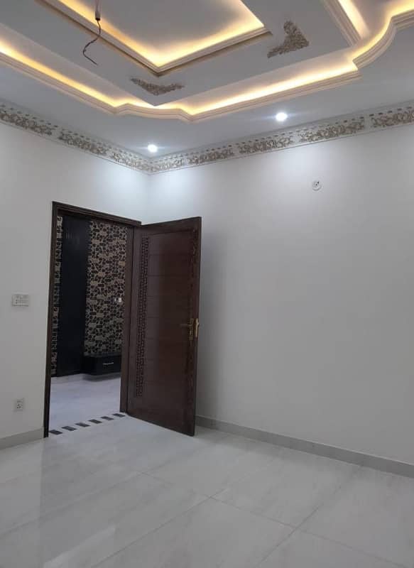 5 Marla Brand New House For Sale 9