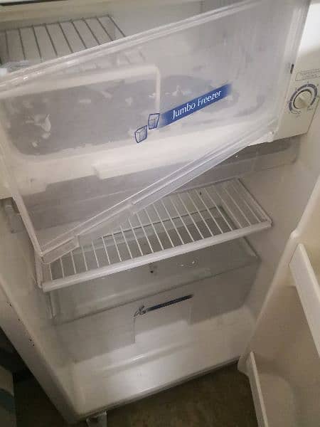 Toshiba room fridge 3