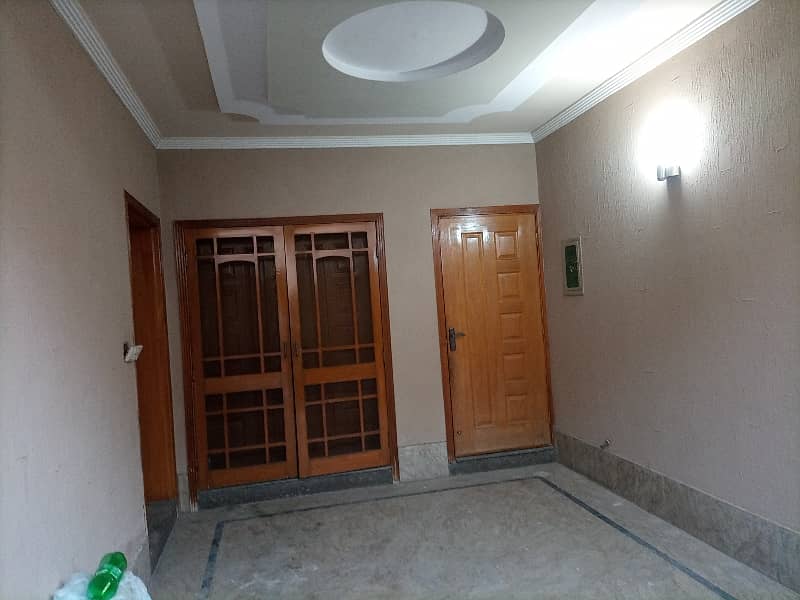 Johar Town 5 MARLA House For Rent Office + family use 0