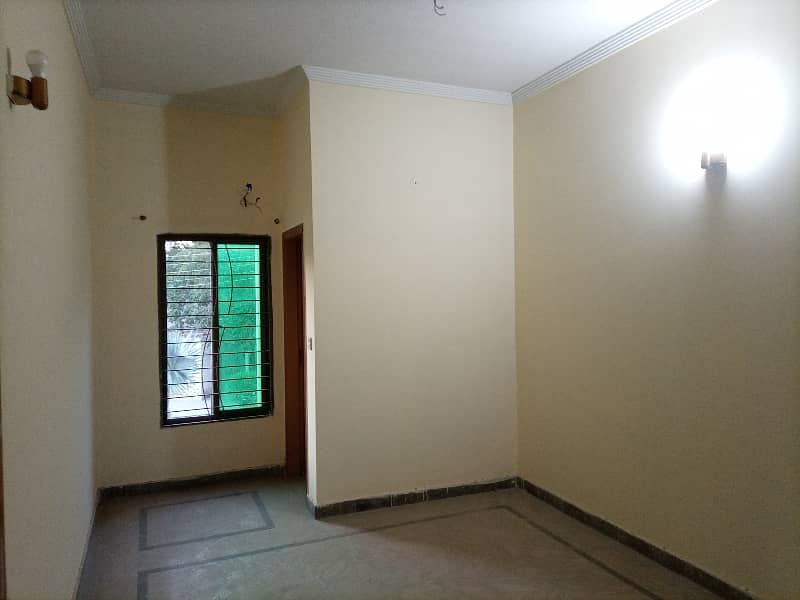 Johar Town 5 MARLA House For Rent Office + family use 10