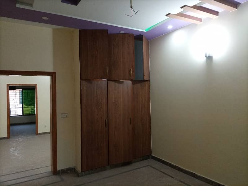 Johar Town 5 MARLA House For Rent Office + family use 12