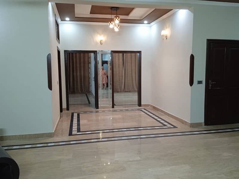 1 Kanal House For RENT Office + Family Use 16