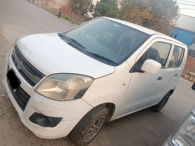 Suzuki Wagon R 2019 1