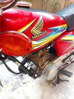 Honda cg 125 red colour  03121436859