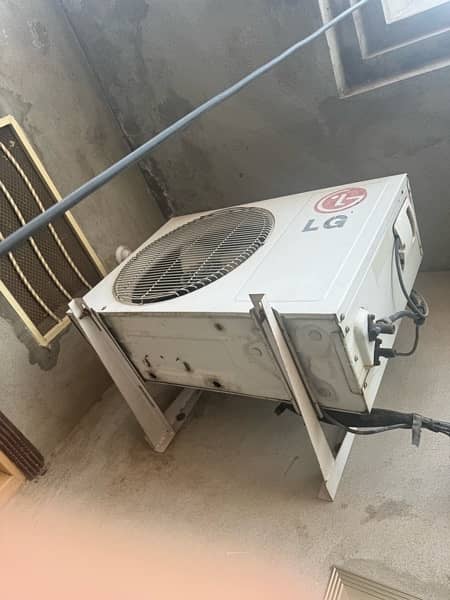 LG 1 ton ac 3