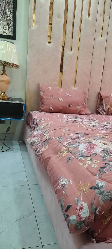 Two beds luxury apartment for rent on daily basis in bahria lahoe 9