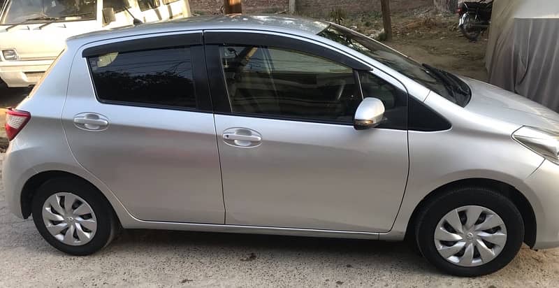 Toyota Vitz 2017 3