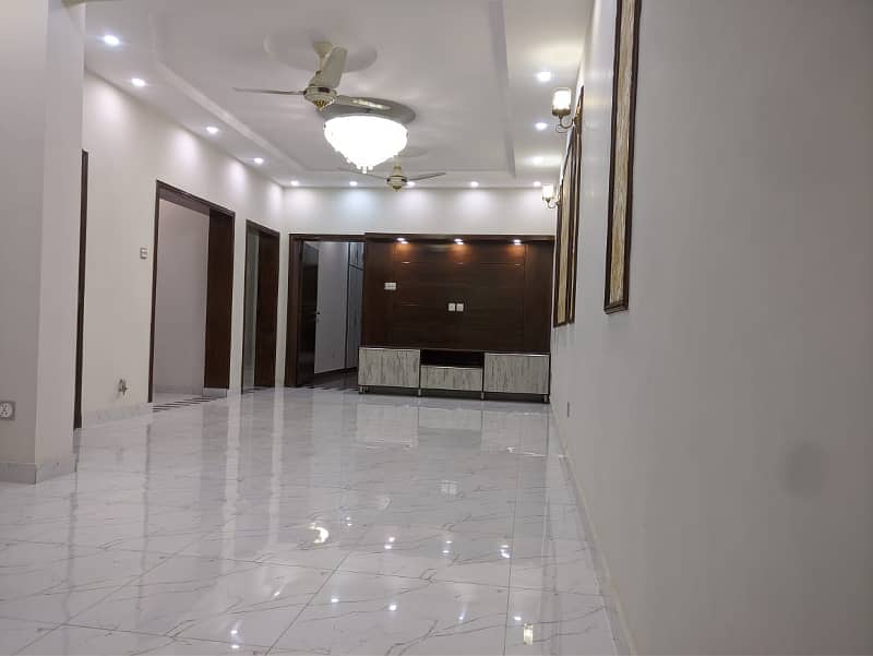 8 Marla Like Brand New House With Gas Available For Rent In Bahria Town Lahore. 1