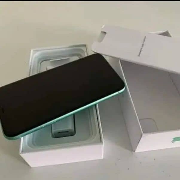 iphone 11pro max 256 GB 03356483180 My Whatsapp number 0