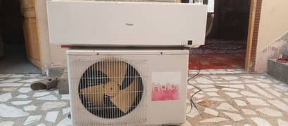 Haier Split Ac 1.5 Ton Fully working with All accessories without gas