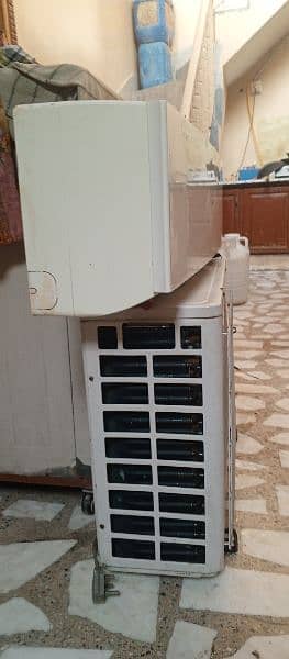 Haier Split Ac 1.5 Ton Fully working with All accessories without gas 1