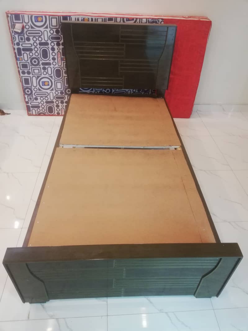 Wooden Single Bed For Sale 0