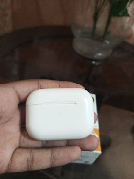 Airpods Pro 2nd Generation with Leather Case 4