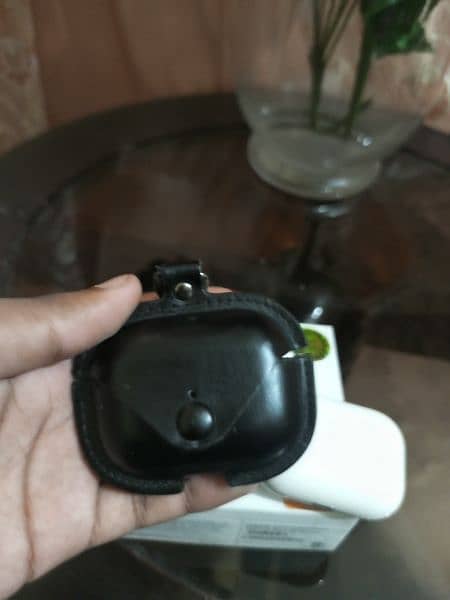 Airpods Pro 2nd Generation with Leather Case 5