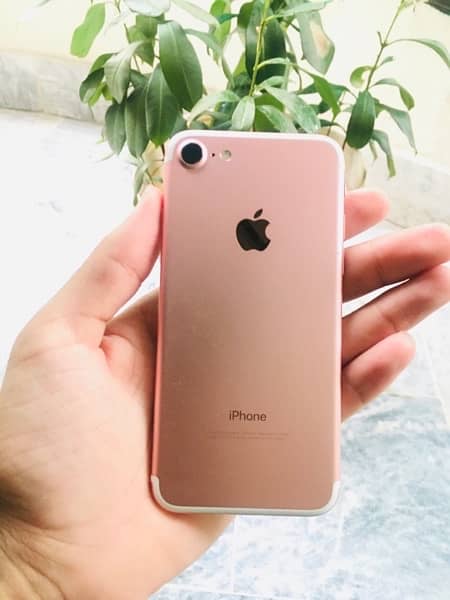 Iphone 7 PTA APPROVED 128 GB 1