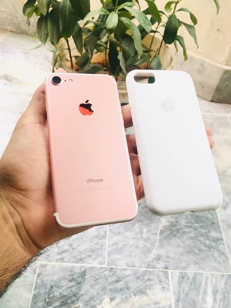 Iphone 7 PTA APPROVED 128 GB 7