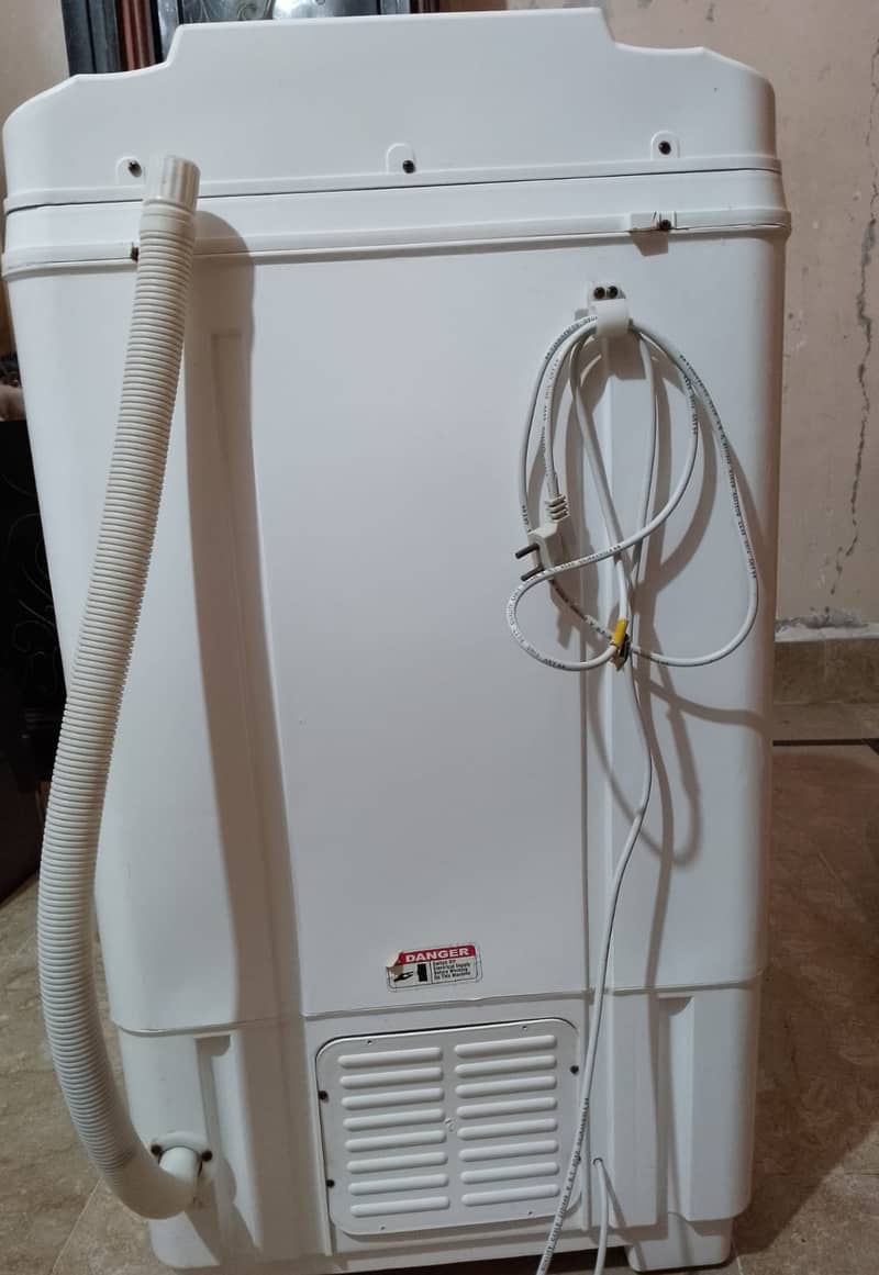 enix washing machine new only 4time used 1