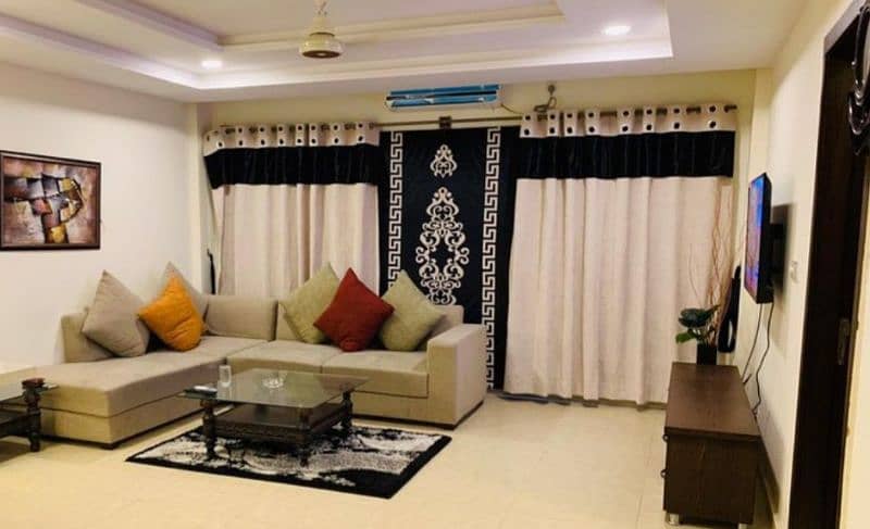 1 BED Furnished Flat FOR RENT IN BAHRIA TOWN LAHORE 5