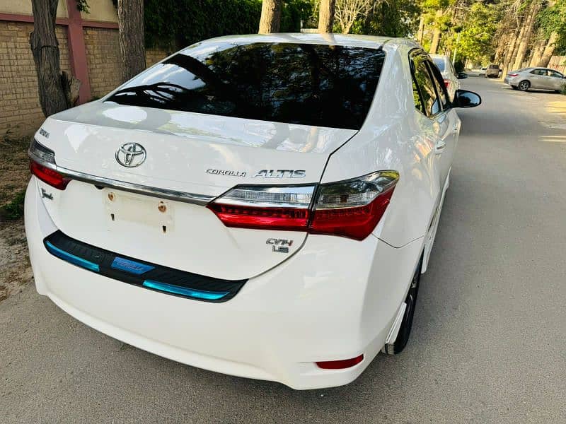 Toyota Altis Grande 2020 register 2021 9