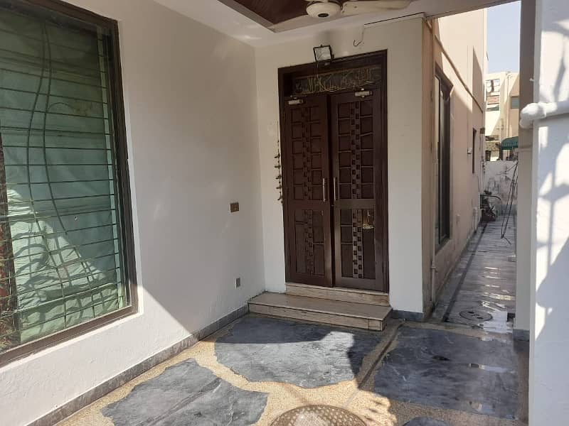 5 Marla Beautiful House Available in XX Block Phase 3 DHA Lahore 0