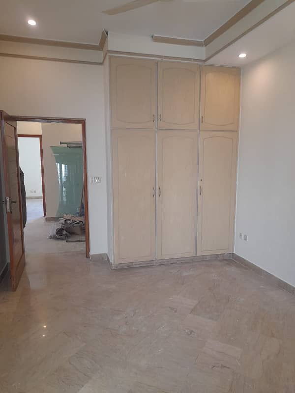 5 Marla Beautiful House Available in XX Block Phase 3 DHA Lahore 22