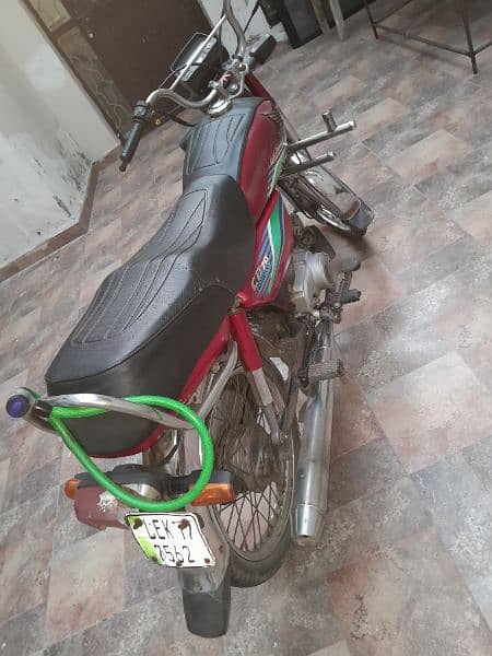 Honda 70CD 2017 model for Sale in Good Condition 2