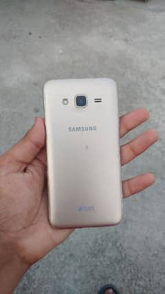 Samsung Galaxy j3 2016