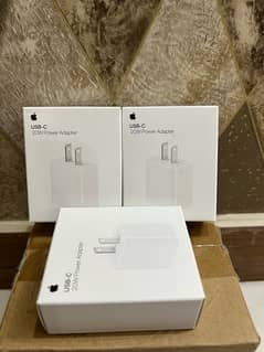 IPHONE 2PIN 20W ADAPTER