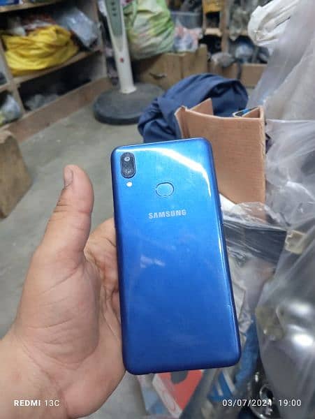 Samsung galaxy a10s 3