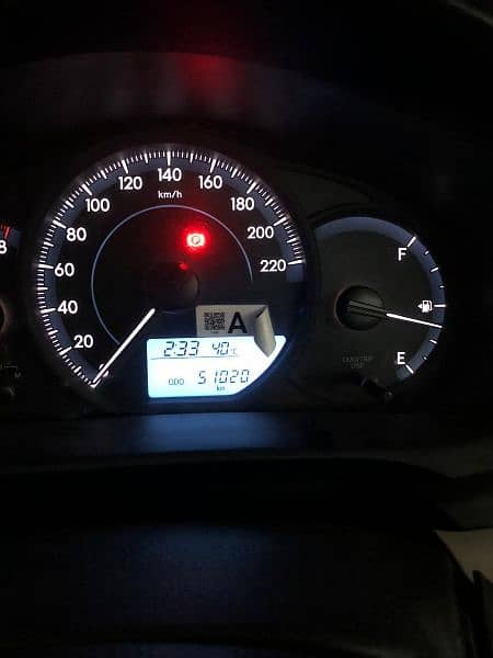 Toyota Yaris 1.3 Manual 6