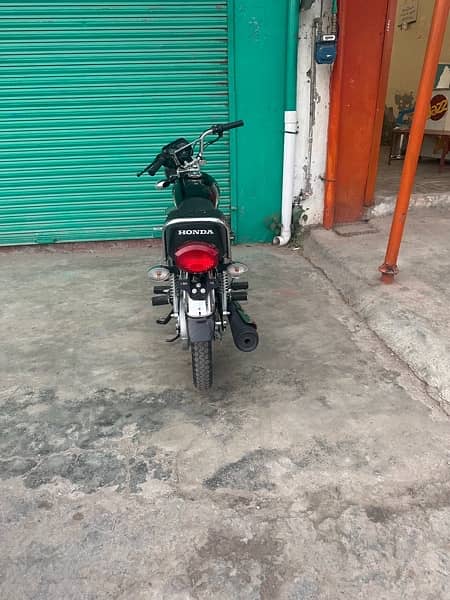 Honda 125 special gold edition self start 10/9.8 2