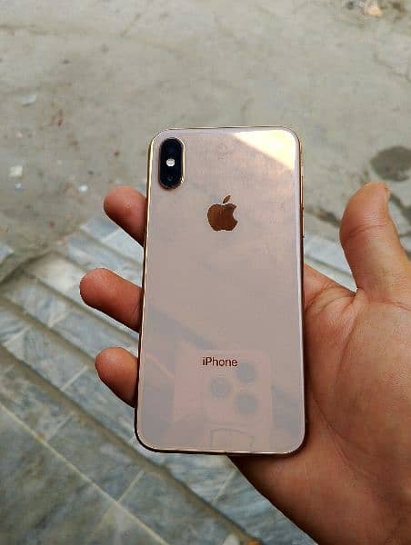 iphone XS Gold color 0