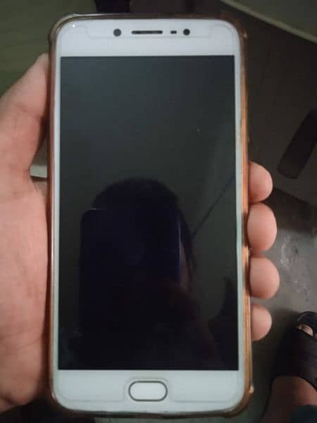 I want to sale my vivo y67 4/64 4