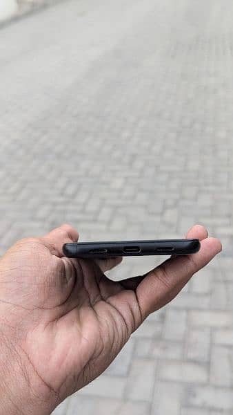 Google pixel 4a5g 4