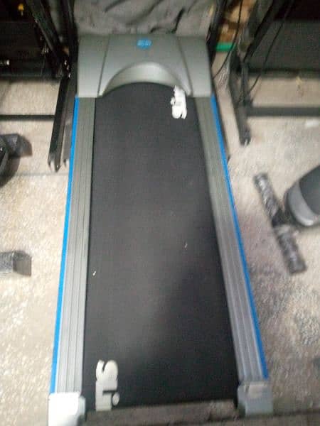 Electric treadmill 3