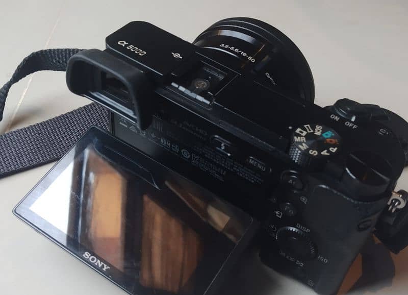 SONY A6000 CAMERA WITH 16-50mm KIT LENSE 11