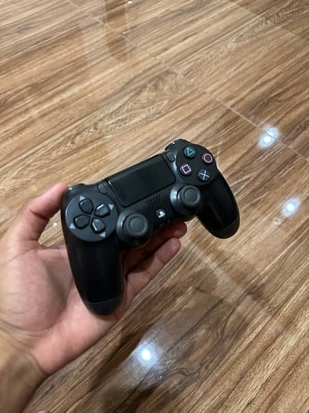 PS4 Slim 500GB 1