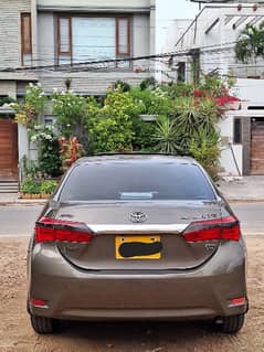 Toyota Corolla Altis Grande 2015 Good Original Condition 0